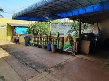 Casa · 250m² · 2 Quartos · 4 Vagas · Casa para venda em Parque Das Figueiras de 250.00m² com 2 Quartos e 4 Garagens
