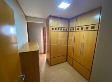 Apartamento · 193m² · 3 Quartos · 2 Vagas · Apartamento para venda em Centro de 193.00m² com 3 Quartos, 3 Suites e 2 Garagens