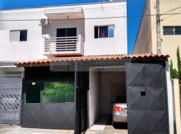 Casa · 290m² · 3 Quartos · 2 Vagas · Casa para venda em Vila Haro de 290.00m² com 3 Quartos e 2 Garagens