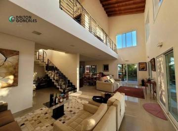 Casa · 323m² · 4 Quartos · Sobrado para venda em Condomínio Terra Magna de 323.00m² com 4 Quartos e 2 Suites