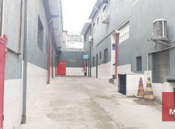 Comercial · 70m² · Sala Comercial para alugar em Centro de 70.00m²