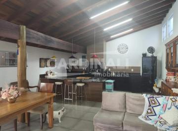 Casa · 192m² · 3 Quartos · 1 Vaga · Casa para venda em Centro de 192.00m² com 3 Quartos, 1 Suite e 1 Garagem