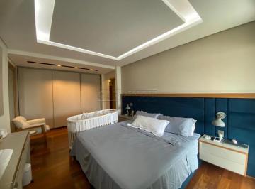 Apartamento · 240m² · 3 Quartos · 2 Vagas · Apartamento para venda em Centro de 240.00m² com 3 Quartos, 3 Suites e 2 Garagens