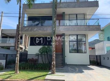 Casa · 388m² · 4 Quartos · 2 Vagas · Casa para venda em Condominio Lagoinha de 388.00m² com 4 Quartos, 4 Suites e 2 Garagens