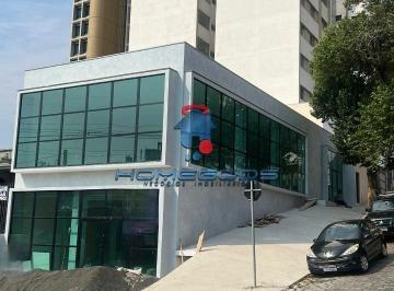 Comercial · 194m² · 4 Vagas · Loja para alugar em Cambuí de 194.00m² com 4 Garagens