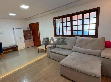 Casa · 210m² · 4 Quartos · 2 Vagas · Sobrado à Venda no Jardim Santa Júlia -SJCampos- SP