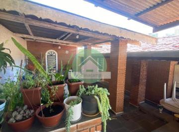 0 · Vende-se Casa com Excelente Quintal no Jardim Nova Europa, Campinas/SP.