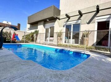 9fd5a39d · Casa, 5 dormitórios, 247 m², em São José