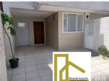 Casa de 3 quartos, Santos · Casa Sobreposta Baixa á Venda na Ponta da Praia