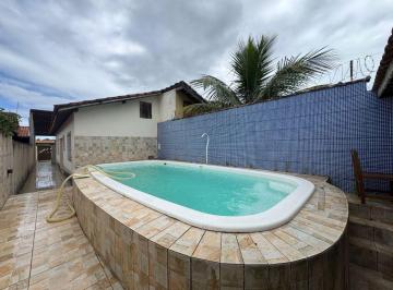 Casa de 2 quartos, Itanhaém · Casa com piscina e área gourmet em Itanhaém.