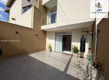 Casa de 2 quartos, Contagem · Casa duplex a venda no bairro Santa Helena, Contagem