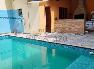 Casa em Condomínio Altos da Serra IV - Urbanova - 228m²
O Condomínio Altos da Se · Casa de 274 m² com 3 quartos à venda em Urbanova