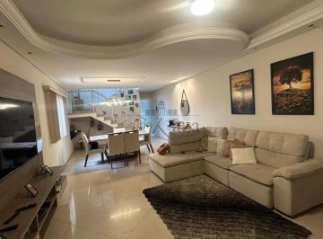 Casa · 177m² · 2 Quartos · 2 Vagas · Casa Sobrado - Chácaras Araújo I - 2 Dormitórios - 150m².