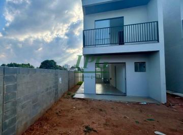 Casa de 2 quartos, Guarapari · Casa Duplex com 2 Quartos sendo 2 Suítes e 2 Vagas no bairro Kubitschek, em Guarapari - ES