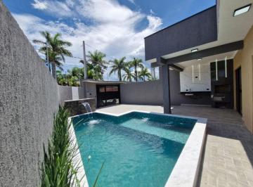 Casa de 2 quartos, Itanhaém · Casa à 400m do mar com piscina em Itanhaém - R$ 489.000,00.