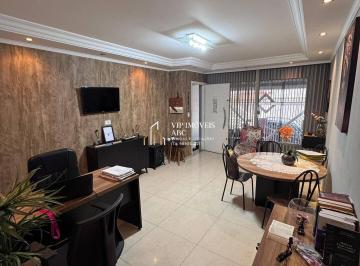 Apartamento · 217m² · 3 Quartos · Sobrado à Venda no Jardim Jamaica 217m², com 3 dorm e 2 vagas cobertas.