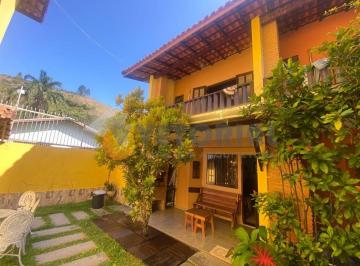 Casa de 2 quartos, Caraguatatuba · Sobrado à venda na Prainha em Caraguatatuba SP