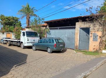 Casa de 3 quartos, Vicente Pires · Casa de esquina dentro de condomínio fechado - rua 3C - Vicente Pires - excelente localização! Top!