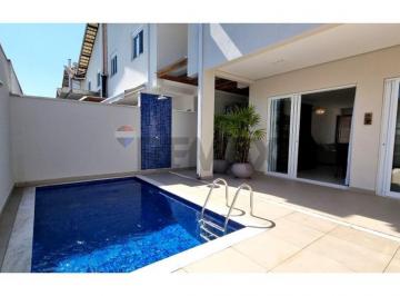 Casa · 130m² · 3 Quartos · 2 Vagas · Casa em condomínio com 3 suítes para locação anual em Juquehy