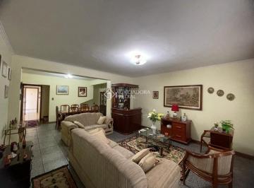 Casa · 340m² · 4 Quartos · Lindo Sobrado Parque Espacial troco por apto menor valor com 120m²
