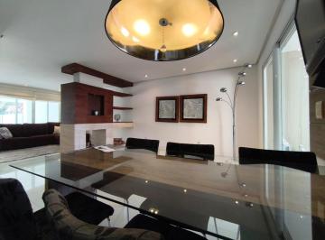 Casa · 209m² · 3 Quartos · 2 Vagas · Viva o alto padrão que você merece!