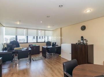 Comercial · 26m² · Sala comercial na Avenida Carlos Gomes
