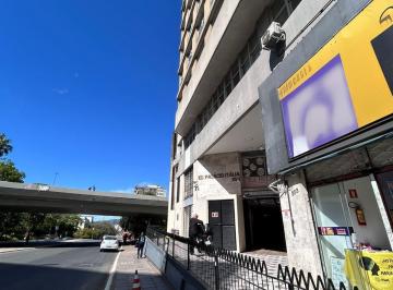 Apartamento · 18m² · 1 Quarto · Kitnet 1 dormitório no bairro Centro Histórico em Porto Alegre para Alugar