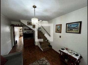 Casa · 210m² · 3 Quartos · 6 Vagas · Casa à Venda - Água Fria, 3 Quartos, 210 m2