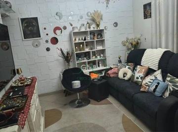 Casa · 196m² · 3 Quartos · 2 Vagas · Casa com 3 dormitórios à venda, 196 m² por R$ 949. - Vila Guaca - São Paulo/SP