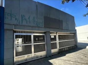 Comercial · 280m² · 2 Vagas · Casa comercial na Avenida das Cerejeiras, 1536 • 280 m²