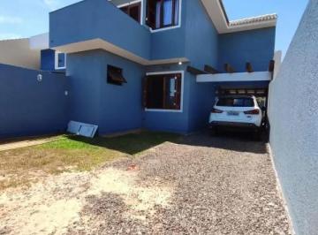 Casa · 2 Quartos · 2 Vagas · Sobrado de 2 dormitórios, Mobiliado, em Ótima localização, em Imbé 