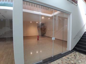 Comercial · 74m² · Loja para alugar em Centro de 74.00m²