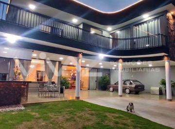 Casa · 366m² · 4 Quartos · 9 Vagas · Casa para venda em Jardim Botânico de 366.00m² com 4 Quartos, 2 Suites e 9 Garagens