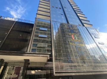 Apartamento · 143m² · 3 Quartos · 3 Vagas · Apartamento para venda em Meia Praia de 143.00m² com 3 Quartos, 3 Suites e 3 Garagens