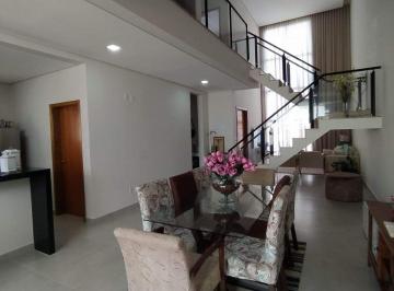 Casa · 200m² · 3 Quartos · 4 Vagas · Sobrado para venda em Condomínio Piemonte de 200.00m² com 3 Quartos, 3 Suites e 4 Garagens
