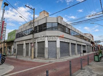 Comercial · 450m² · Loja para alugar em Centro de 450.00m²