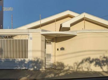 Casa · 292m² · 2 Quartos · 2 Vagas · Casa para venda em Centro de 291.82m² com 2 Quartos, 2 Suites e 2 Garagens
