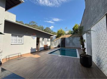 Casa · 419m² · 3 Quartos · 4 Vagas · Casa à Venda no Itatiba Country Club com 3 Quartos sendo 1 suíte e Piscina - Itatiba/SP