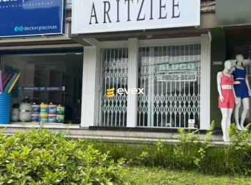 56e5f4aa1fbfd619ca5bca7230cb372e770185c8 · Loja com Mezanino