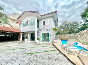 Casa · 384m² · 5 Quartos · 4 Vagas · Oportunidade - Casa em Condomínio - Urbanova - Residencial Portal da Serra - 5 Dormitórios - 380m².