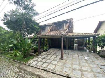 f571db6c4b8840967efccf3d4c22037e7347f350 · Casa com 5 dormitórios à venda, 300 m² por R$ 640.000,00 - Badu - Niterói/RJ