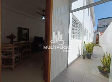 Casa · 81m² · 3 Quartos · 1 Vaga · Casa nova com 3 dormitórios e espaço externo no Embaré!