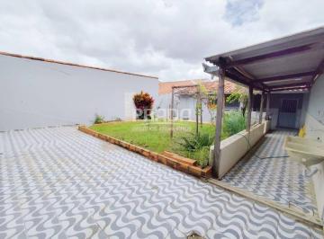 97da6672e11a45fb03ea15547168212b72aae64f · Casa Térrea Reformada à Venda | Santa Mônica