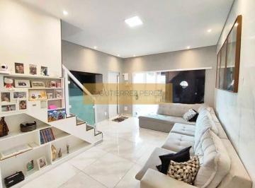 Casa · 181m² · 3 Quartos · 1 Vaga · Casa Sobrado na Vila Lavínia | Mogi das Cruzes - SP