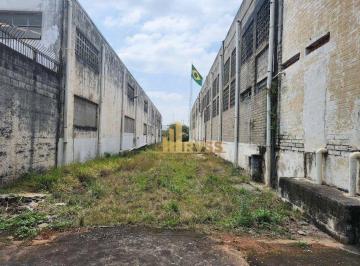 175e6e09bb3a3f7528f857881145cae339b63746 · Excelente terreno industrial com 2.500m² ,