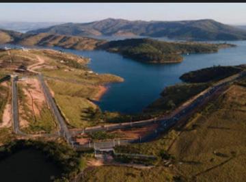 Imagem 1 · Terreno para venda em Centro, Capitólio