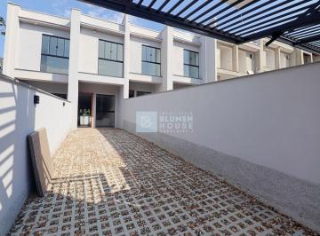 Casa · 98m² · 2 Quartos · 1 Vaga · Sobrado com 2 suítes no bairro Badenfurt!