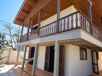 Casa · 237m² · 5 Quartos · 5 Vagas · Casa com 5 quartos pertinho da praia - região gaivotas- matinhos