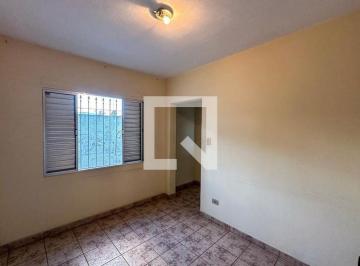 Localizada em São Paulo, esta casa em condomínio oferece um ambiente confortável · Casa à Venda - Vila Liviero, 4 Quartos, 145 m2