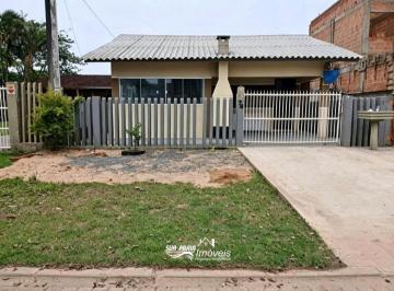 Casa · 157m² · 2 Quartos · 1 Vaga · Casa com piscina à venda no Balneário Nereidas